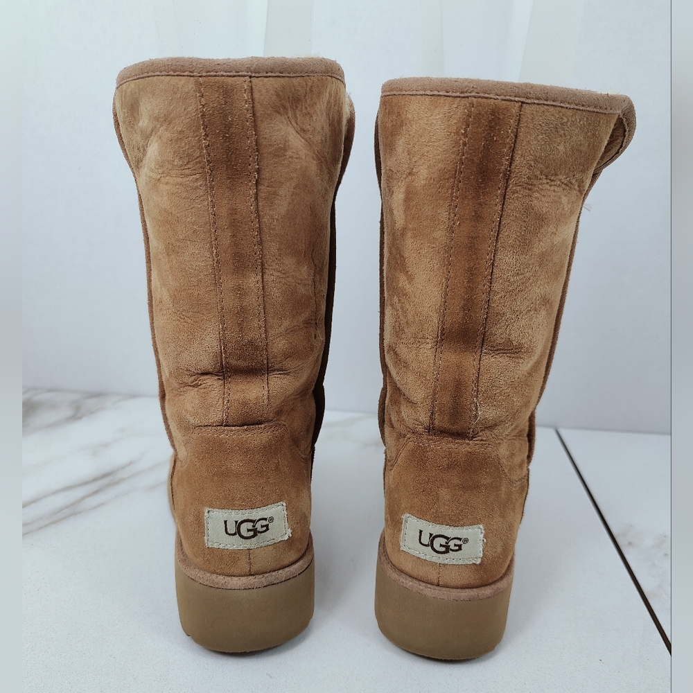 UGG Women's Amie Classic Slim Tan Suede Sheepskin Lined Boots, Sz 7 - Picture 6 of 10